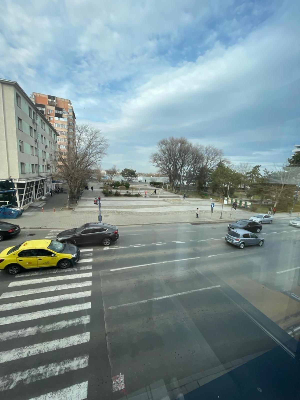 Apartament Central Tulcea Apartment Ngoại thất bức ảnh
